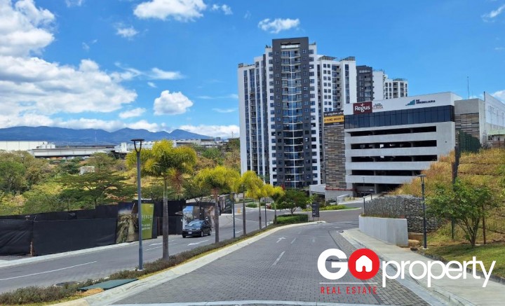 Financiado! Venta de Apartamento Moderno en La Sabana 